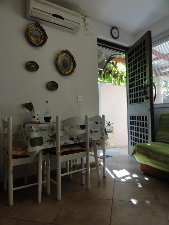 Apartments Babaja Трогир Экстерьер фото